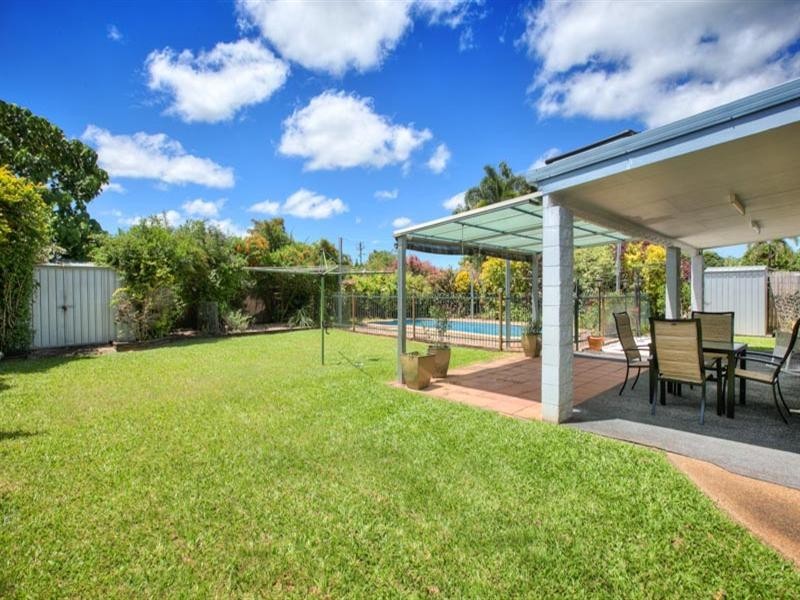 Bentley Park QLD 4869