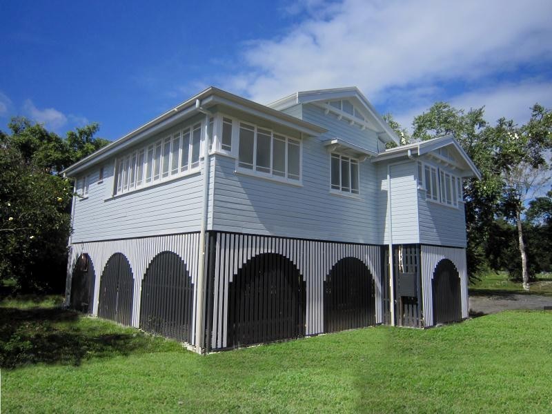 1 Pittsburg Street, White Rock QLD 4868