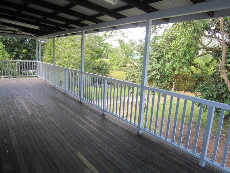 1 Pittsburg Street, White Rock QLD 4868