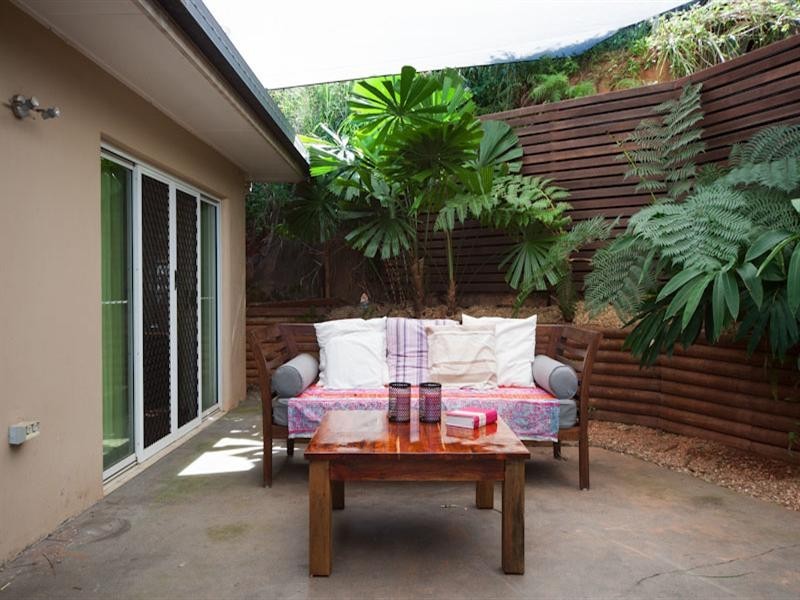 Bentley Park QLD 4869