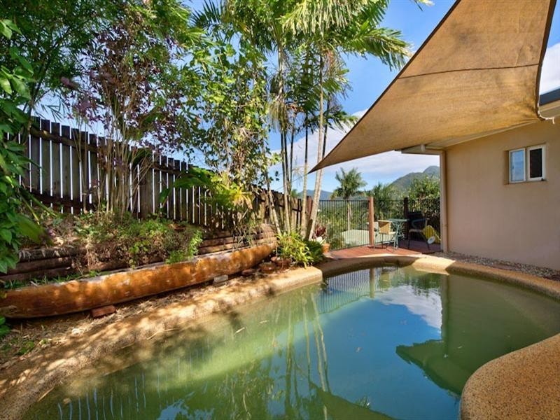 Bentley Park QLD 4869