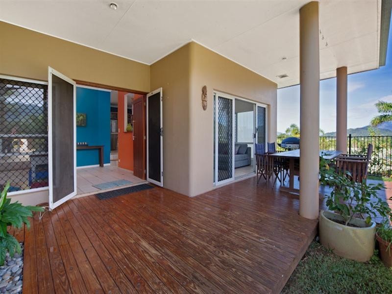 Bentley Park QLD 4869