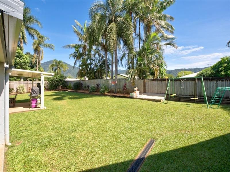 7 Batavia Court, Bentley Park QLD 4869
