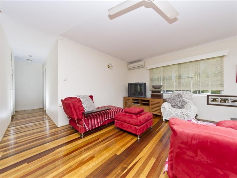 10 Marti Street, Bayview Heights QLD 4868