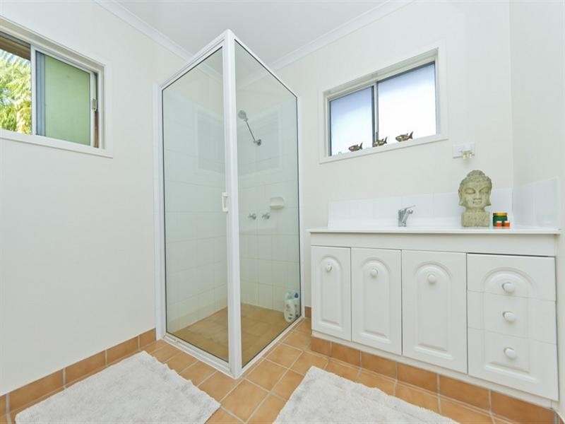 10 Marti Street, Bayview Heights QLD 4868