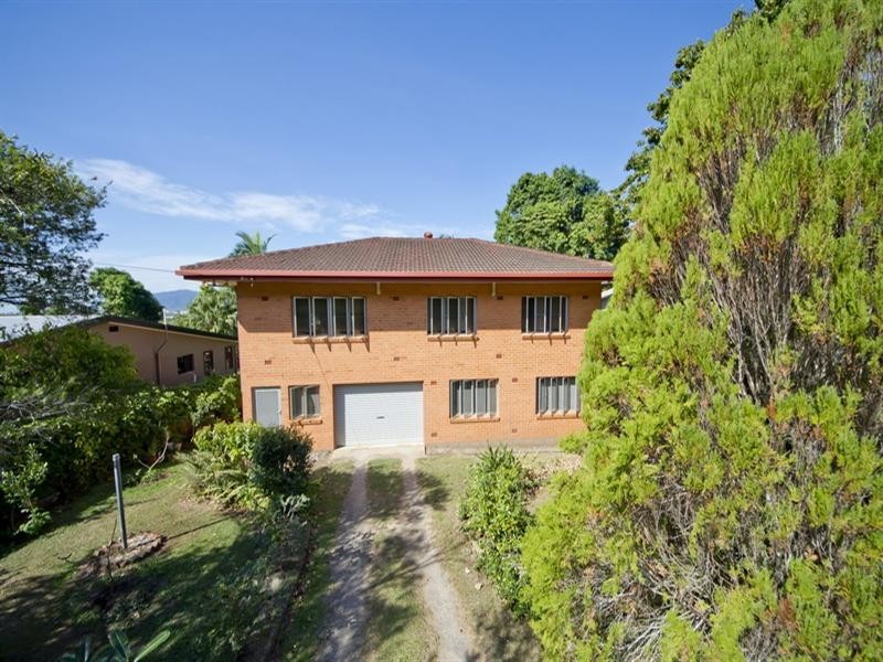 10 Marti Street, Bayview Heights QLD 4868