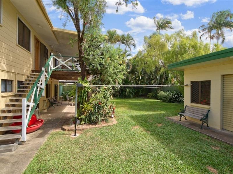 Earlville QLD 4870