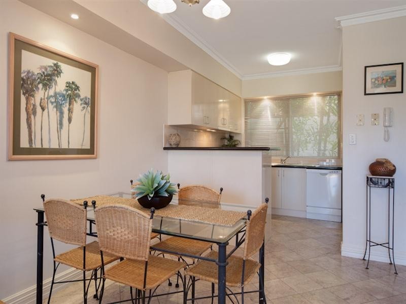 Unit 3 – 269 Esplanade, Cairns North QLD 4870