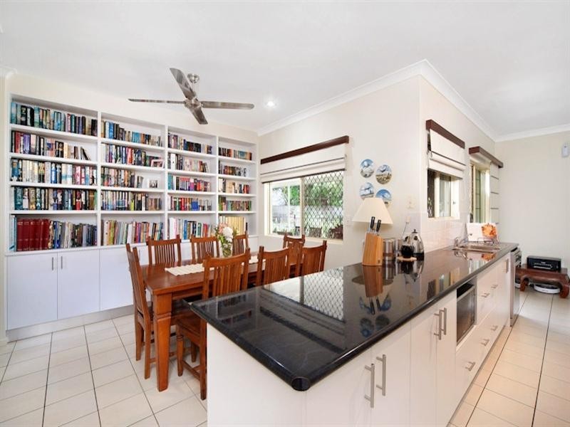 4 Wiseman Road E, Edmonton QLD 4869