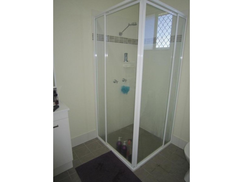 Bentley Park QLD 4869