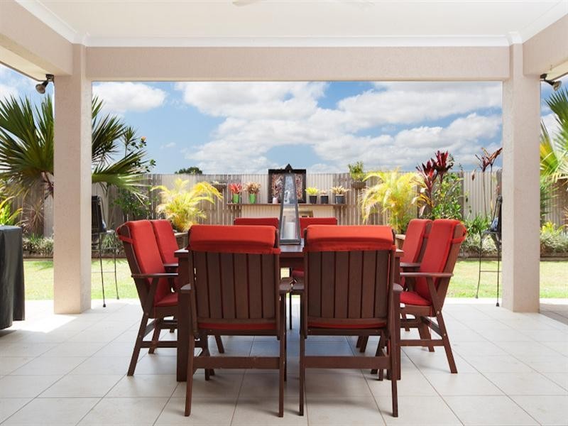 Bentley Park QLD 4869