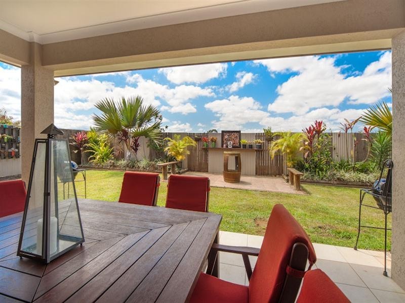 Bentley Park QLD 4869