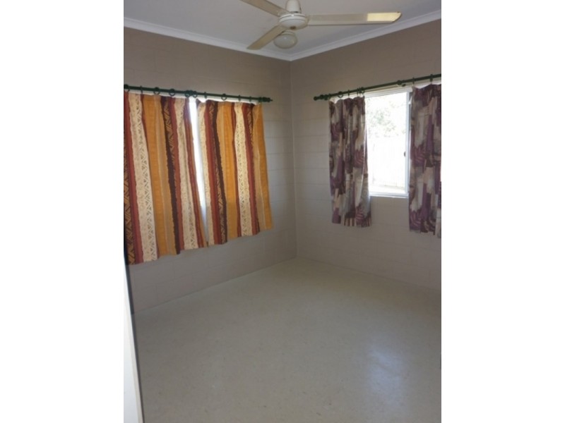 Bentley Park QLD 4869