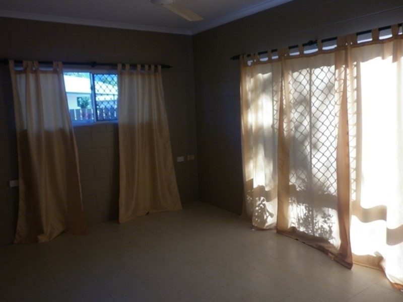 Bentley Park QLD 4869