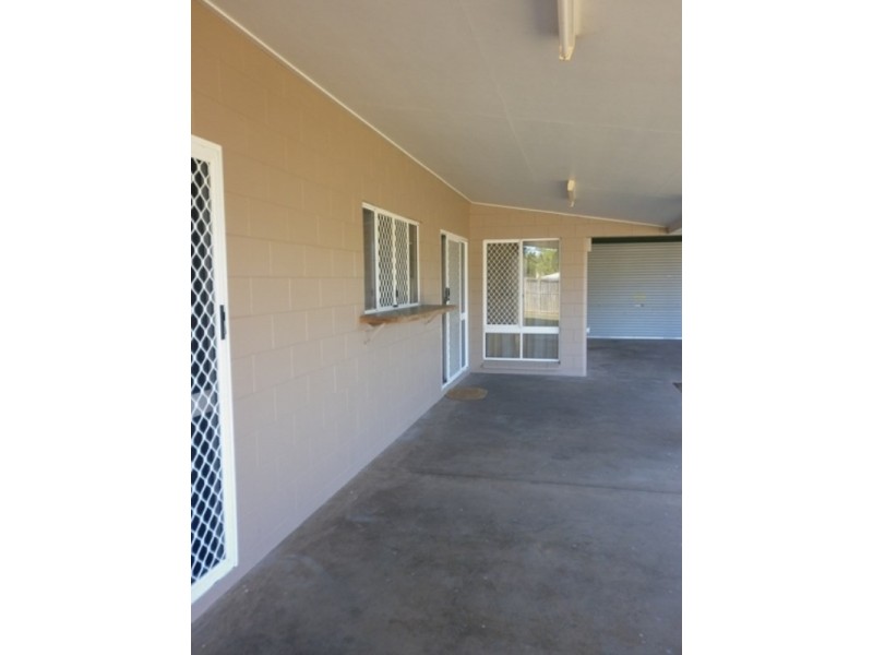 Bentley Park QLD 4869