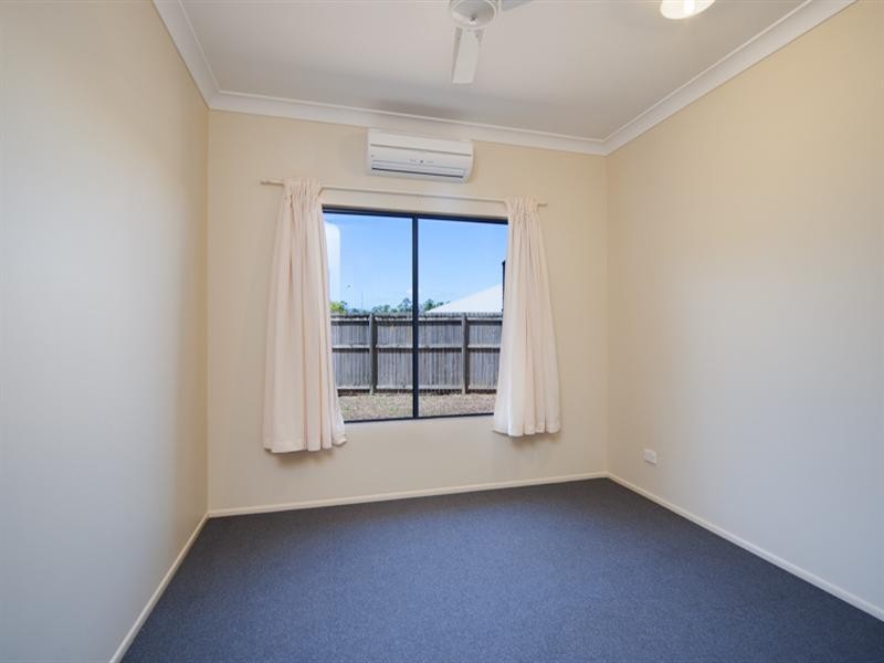 15 Conway Close, Bentley Park QLD 4869