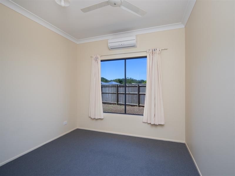 15 Conway Close, Bentley Park QLD 4869