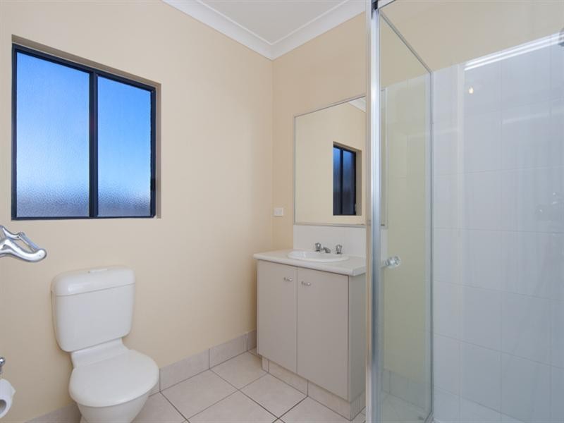 15 Conway Close, Bentley Park QLD 4869