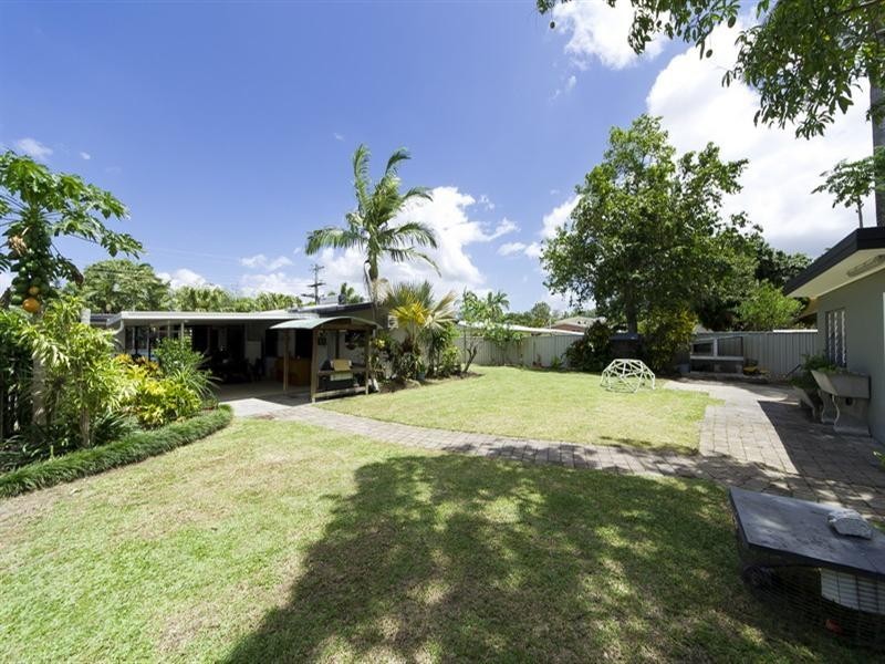 17 Trojan Street, Edmonton QLD 4869