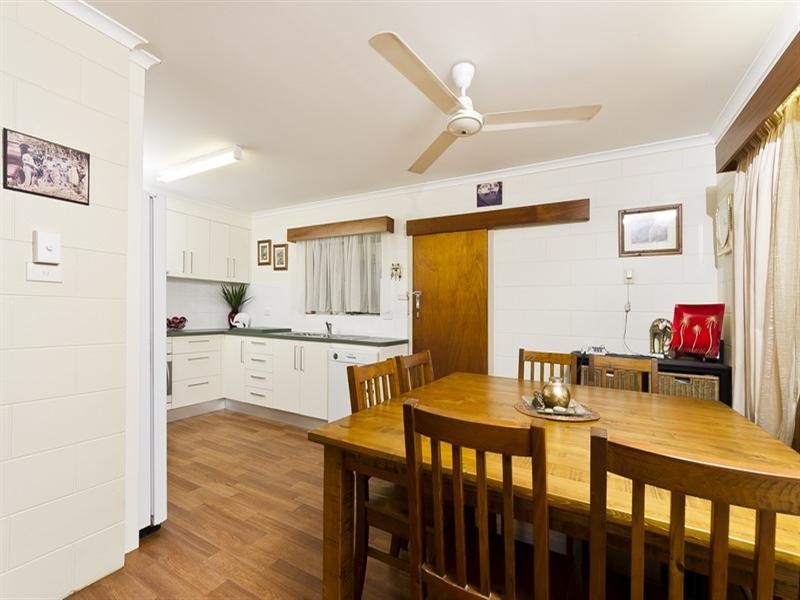 24 Scenic Street, Bayview Heights QLD 4868