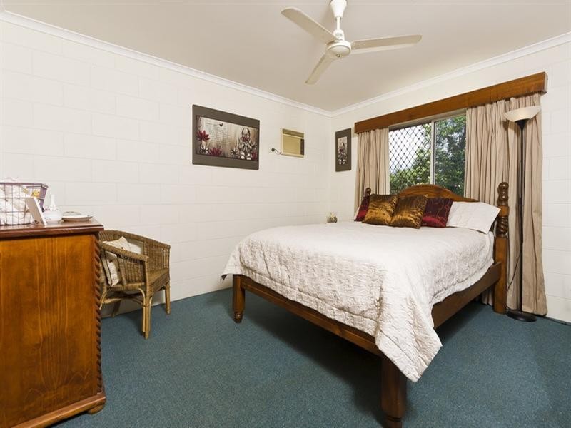 24 Scenic Street, Bayview Heights QLD 4868