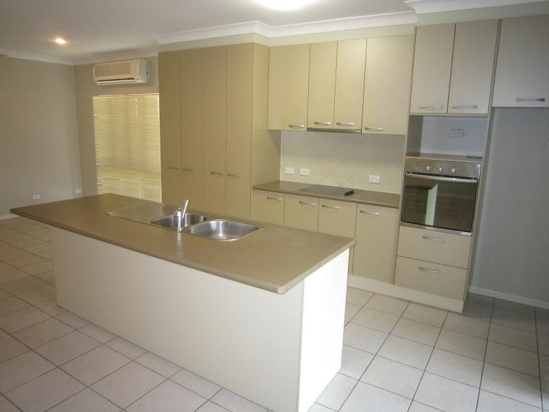 10 Sandover Close, Bentley Park QLD 4869