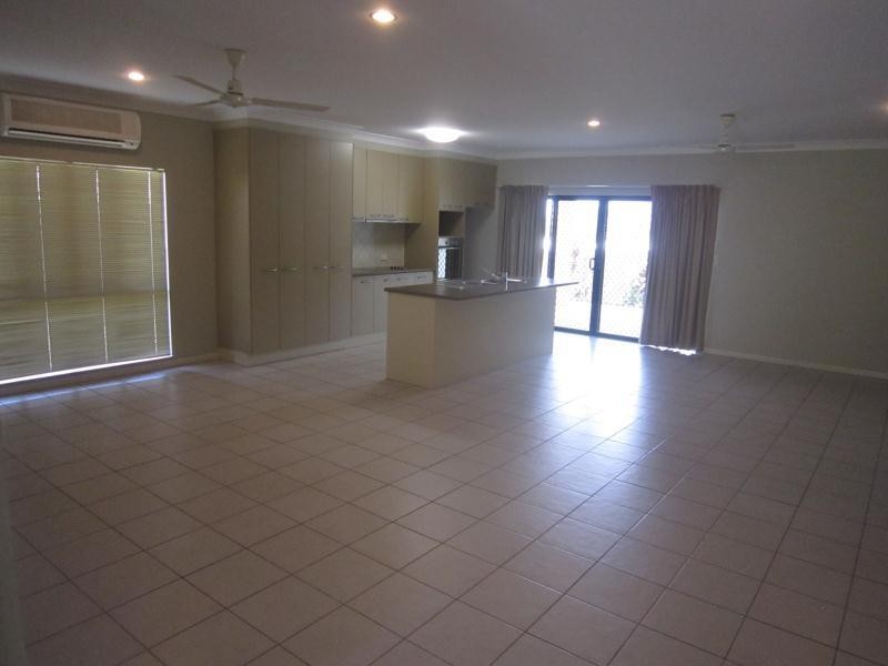 10 Sandover Close, Bentley Park QLD 4869