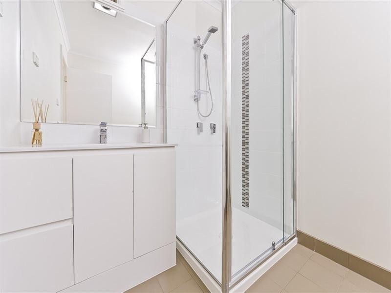 10 Milano Street, Woree QLD 4868