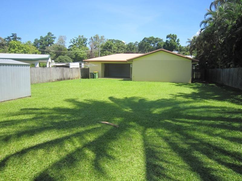 8 Mulindie Street, Edmonton QLD 4869