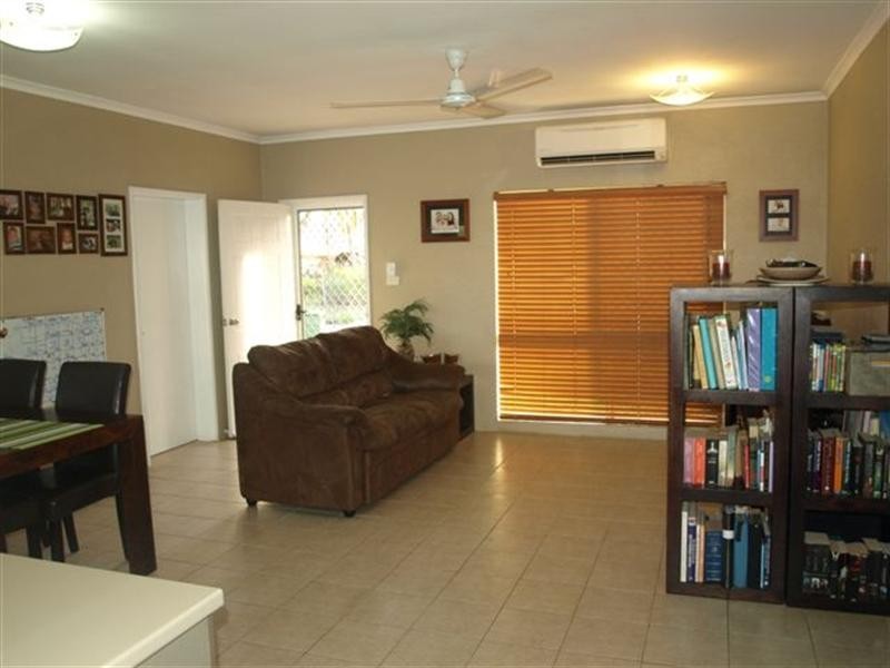 Bentley Park QLD 4869