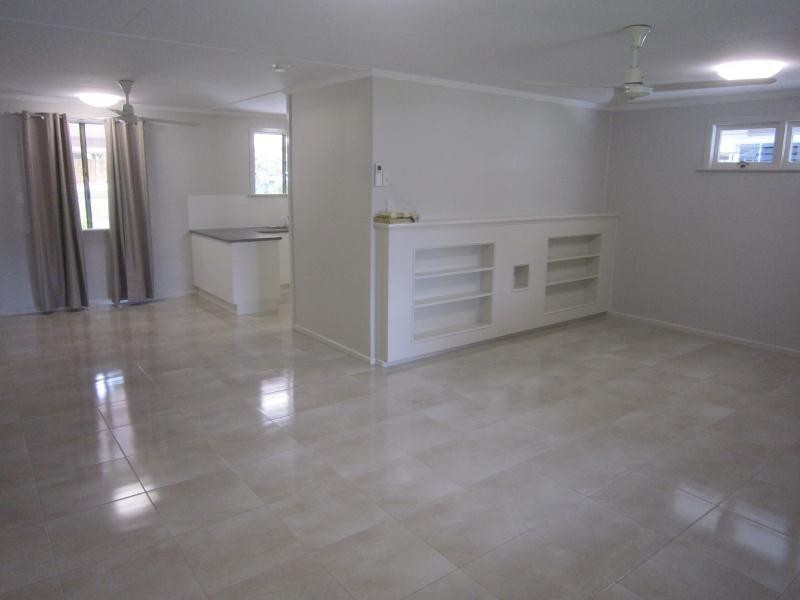 27 Henley Street, Earlville QLD 4870