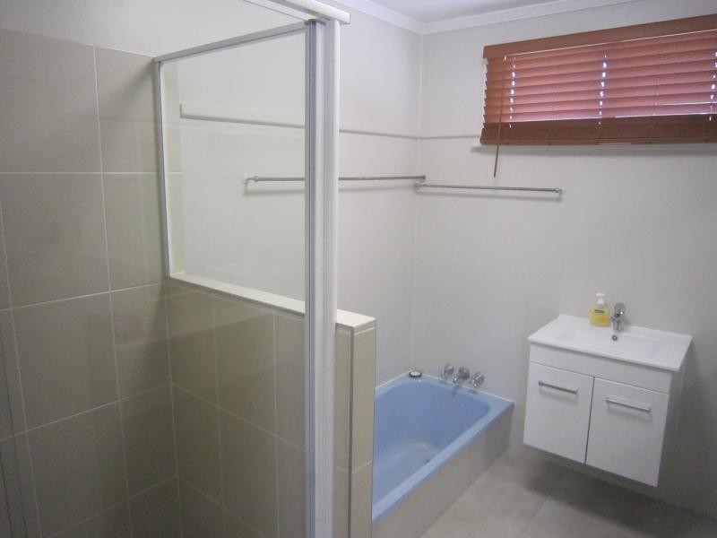 27 Henley Street, Earlville QLD 4870