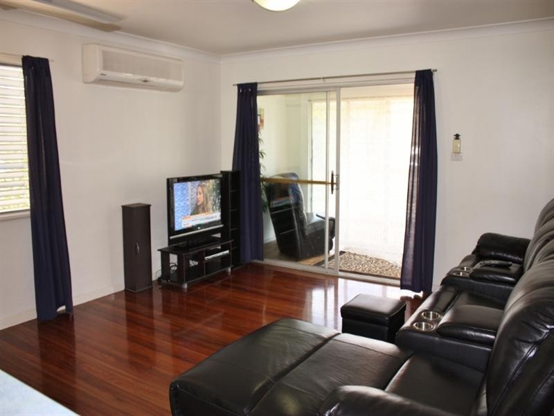 87 Mayers Street, Manoora QLD 4870