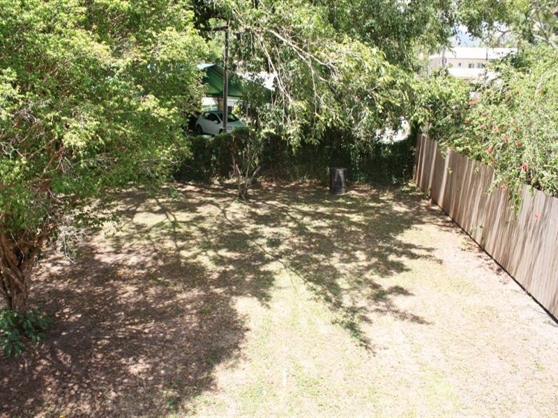 87 Mayers Street, Manoora QLD 4870