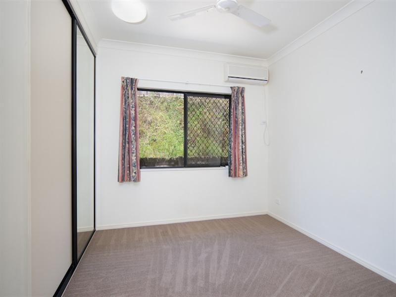 5 Bowen Street, Mount Sheridan QLD 4868