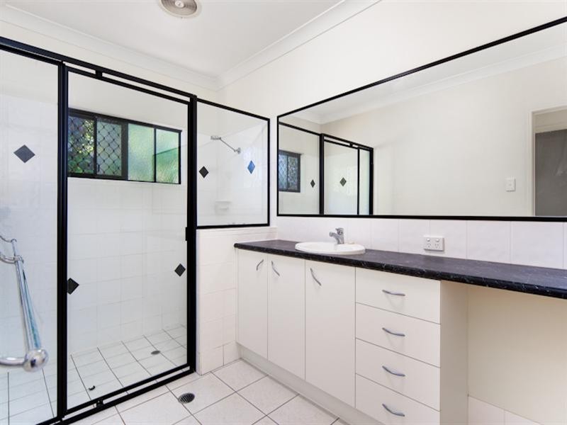 5 Bowen Street, Mount Sheridan QLD 4868