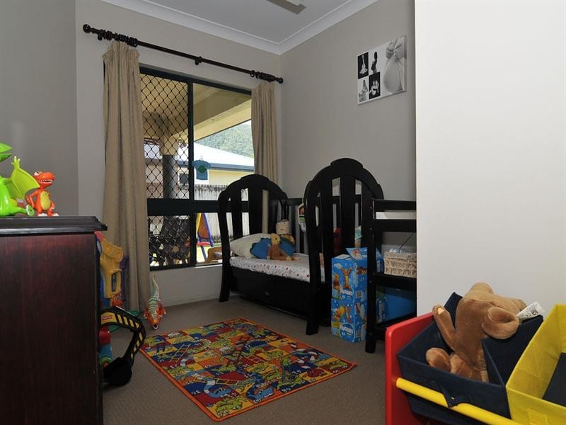 28 Altona Street, Bentley Park QLD 4869