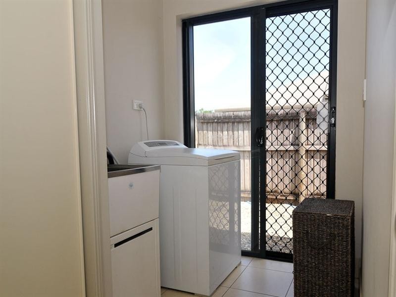 28 Altona Street, Bentley Park QLD 4869