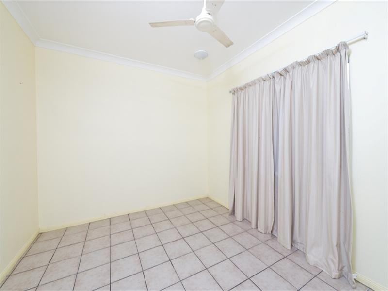 19 Fishburn Street, Bentley Park QLD 4869