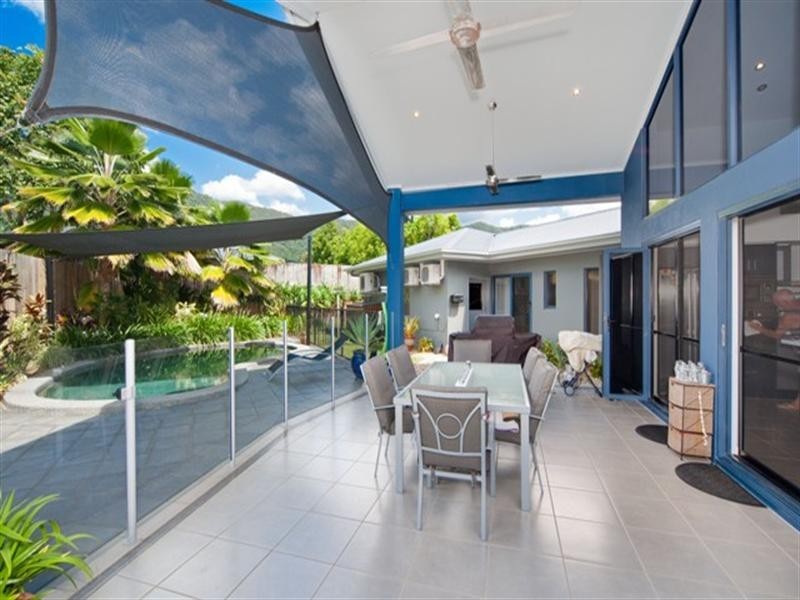 1 Pollock Close, Bentley Park QLD 4869