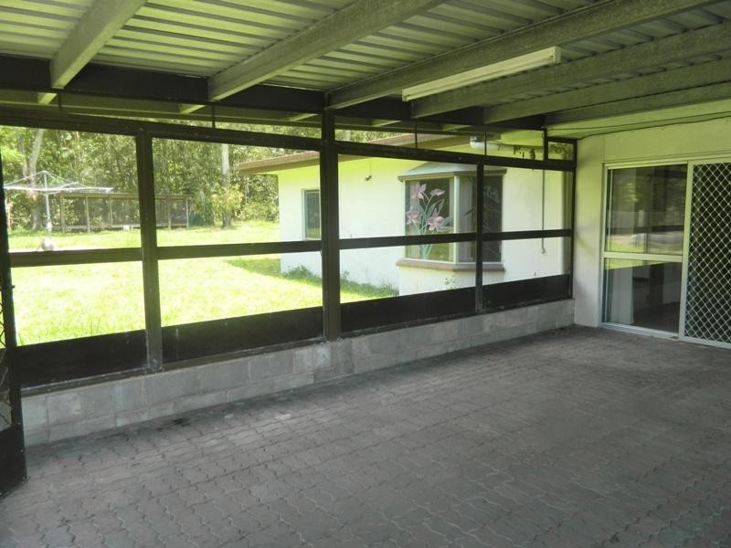 1373 Pine Creek Road, East Trinity QLD 4871