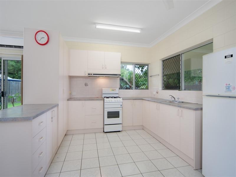 6 Frost Close, Edmonton QLD 4869