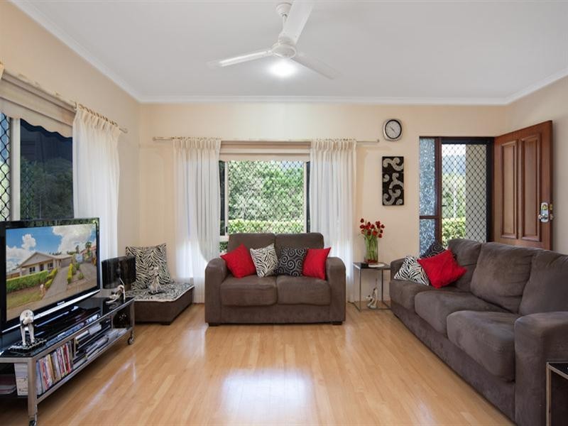 24 Slipper Street, Edmonton QLD 4869