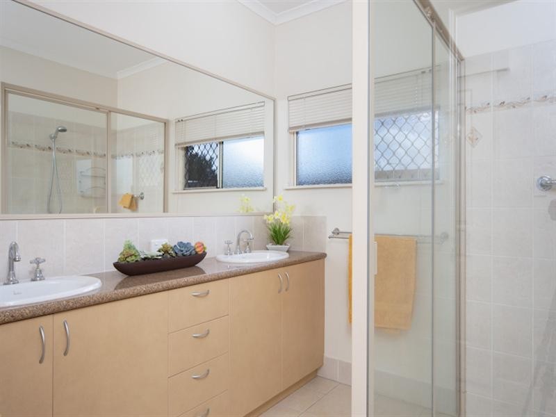 24 Slipper Street, Edmonton QLD 4869