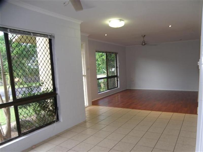 13 Rosa Close, Edmonton QLD 4869