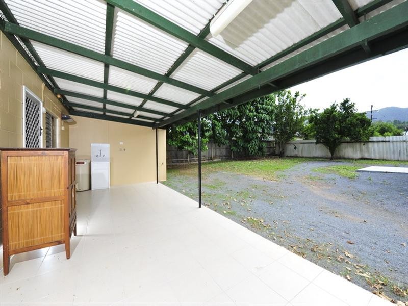 9 Milano Street, Woree QLD 4868