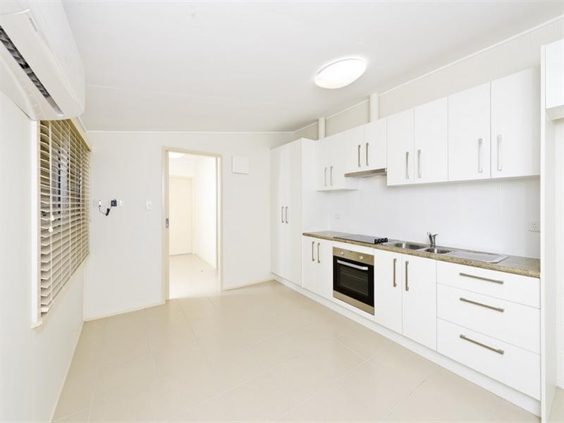 9 Milano Street, Woree QLD 4868