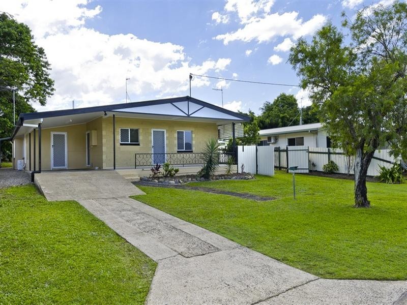 9 Milano Street, Woree QLD 4868