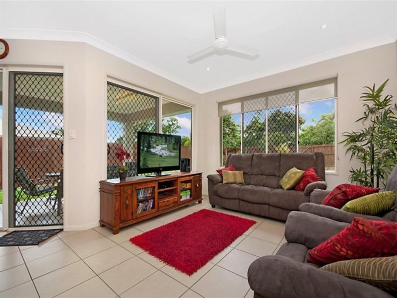 Bentley Park QLD 4869
