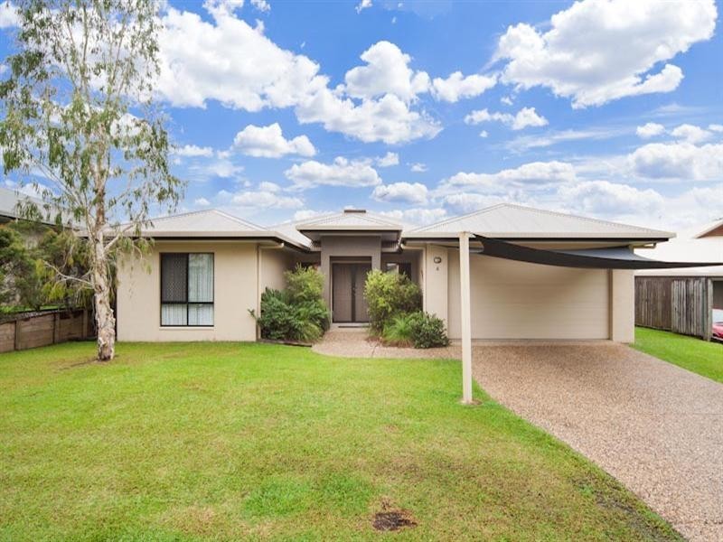 4 Hillman Place, Bentley Park QLD 4869